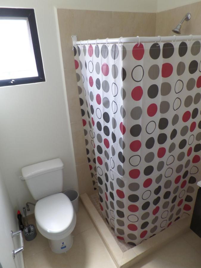 One Night Cancun A Shared Apartament - Airport מראה חיצוני תמונה